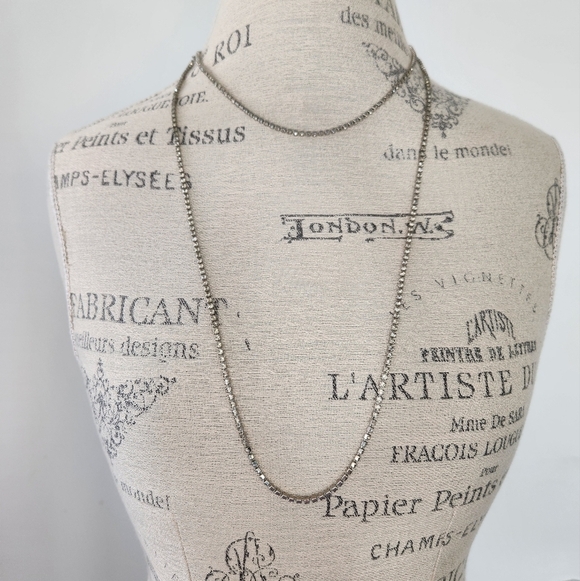 Long rhinestone necklace - Picture 3 of 5